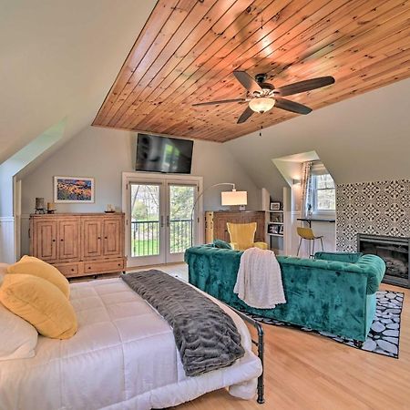 Stylish Studio With Fireplace About 3 Mi From Dtwn! Saratoga Springs Extérieur photo